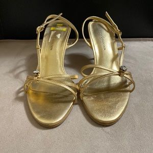 Vianni Collection Golden Heels